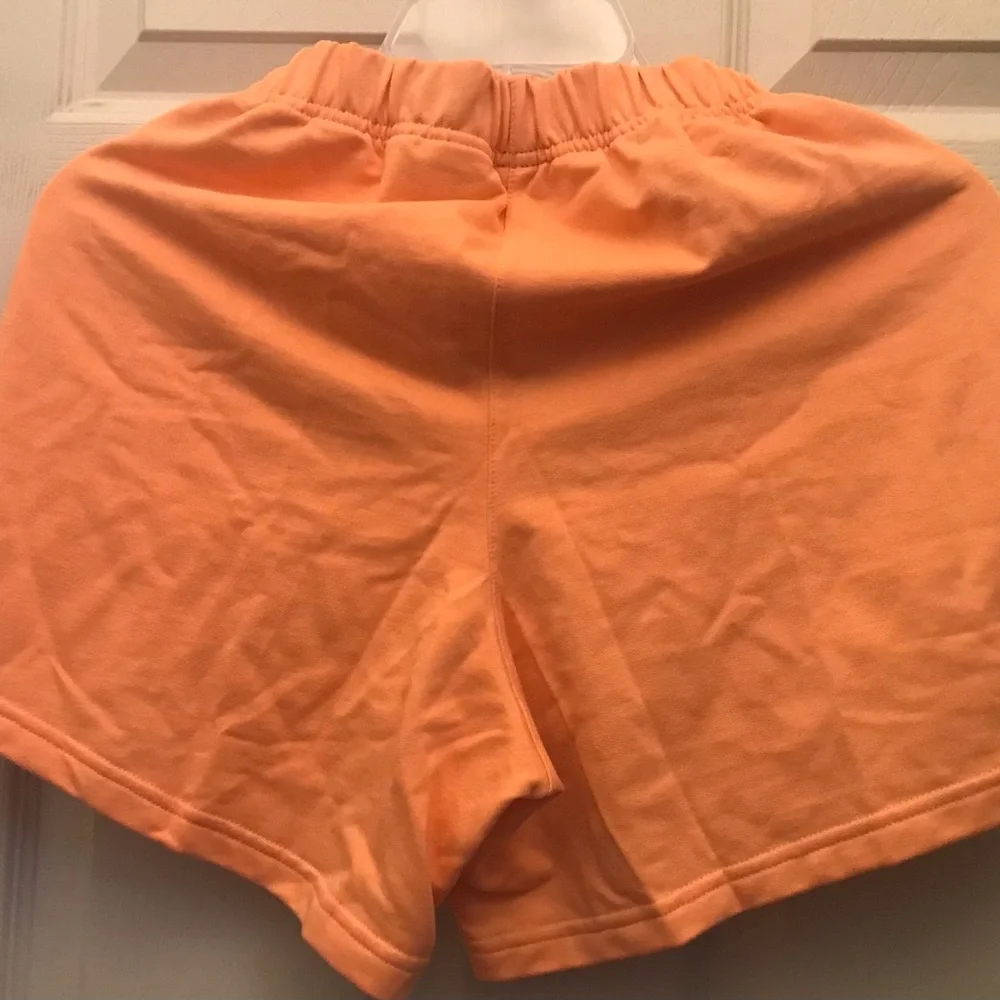 Adidas Women's Coral Athletic Shorts NWT Size XS - Picture 6 of 8